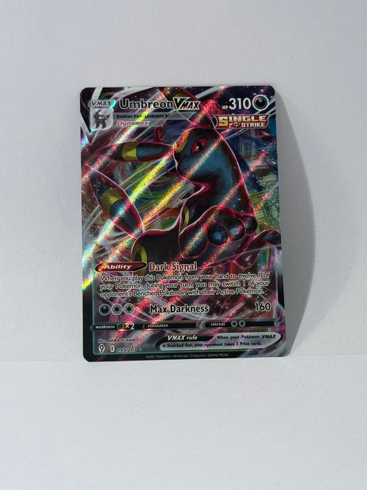 Umbreon VMAX - Evolving Skies - 095